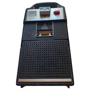 3-5011A GE Tape Recorder FOR PARTS ONLY!! DOES NOT WORK PROPERLY